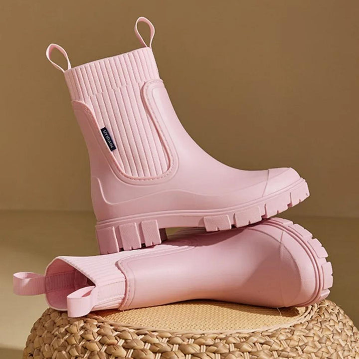 Annie - Sleek Comfort Boots