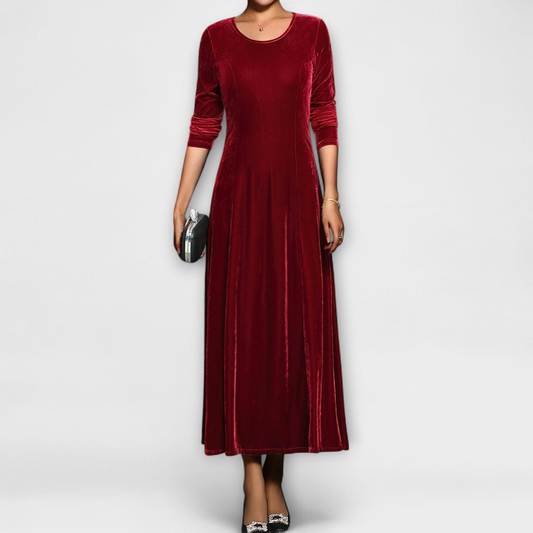 Kamila - Luxurious Velvet Maxi Dress