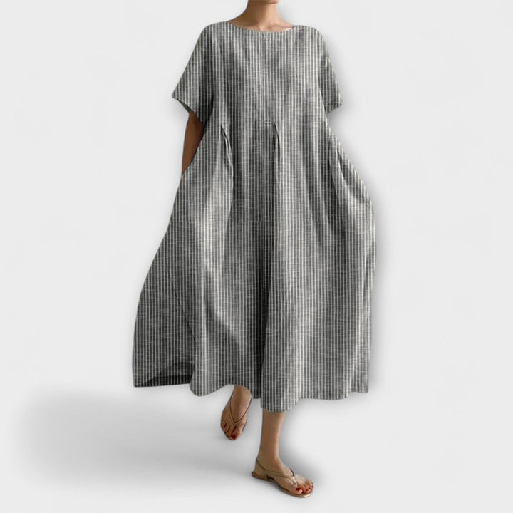 Evelyn - Airy Midi Dress