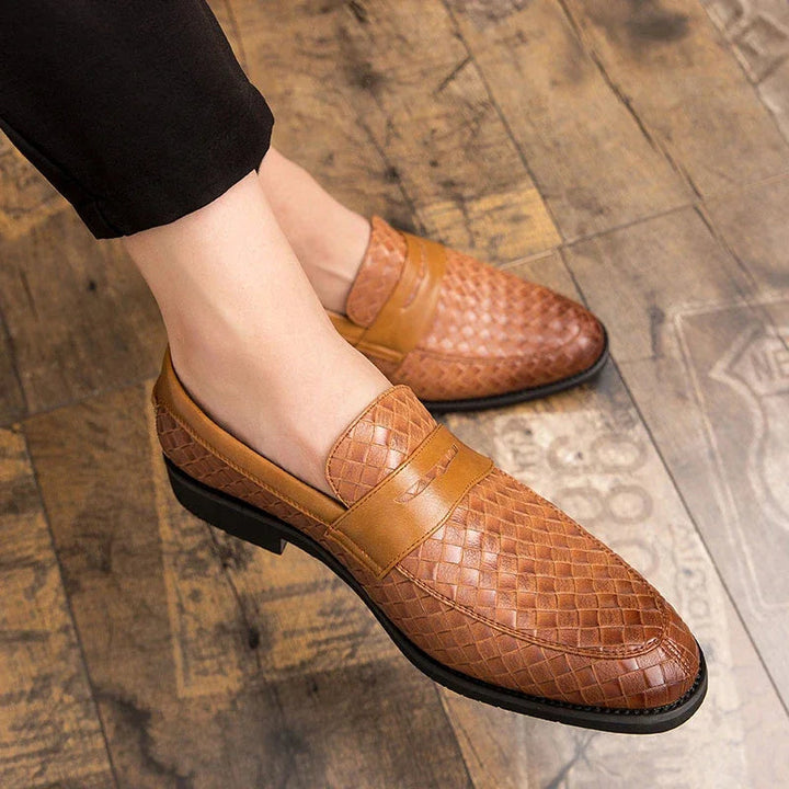 Liam - Sleek Woven Loafers