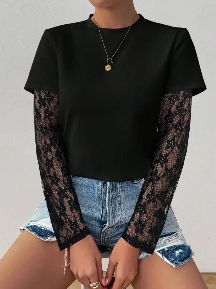 Tilda - Elegant Lace Blouse