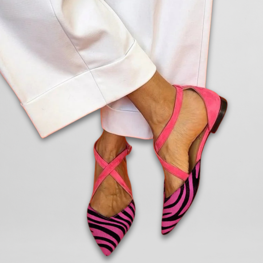 Jayla - Striking Flats