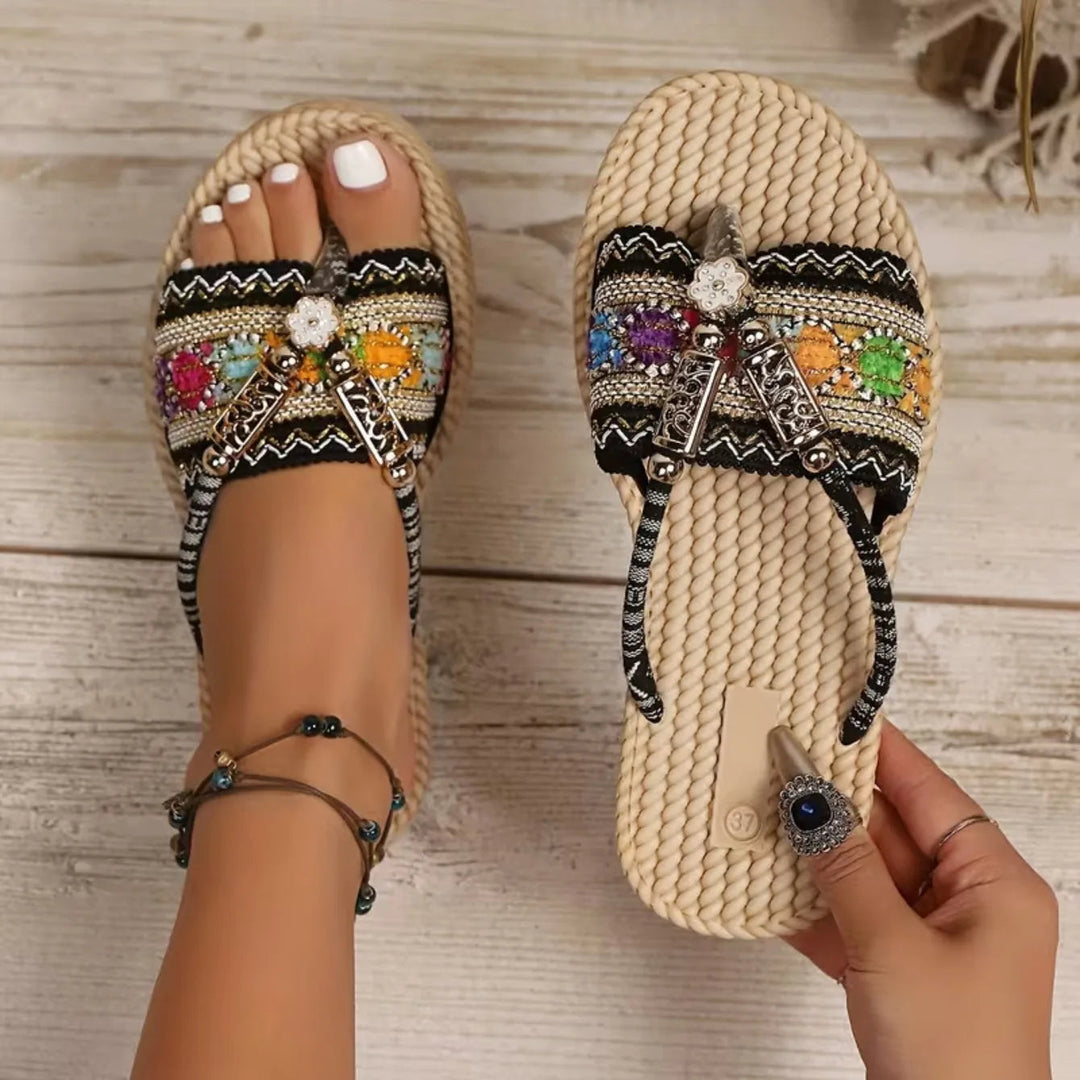 Veda - Cozy Woven Sandals