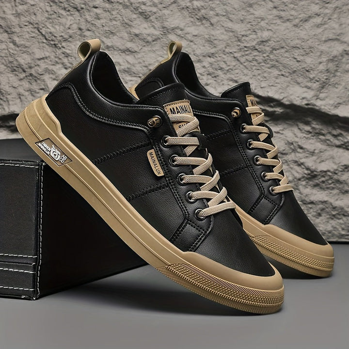 Brad - Sleek Leather Sneakers