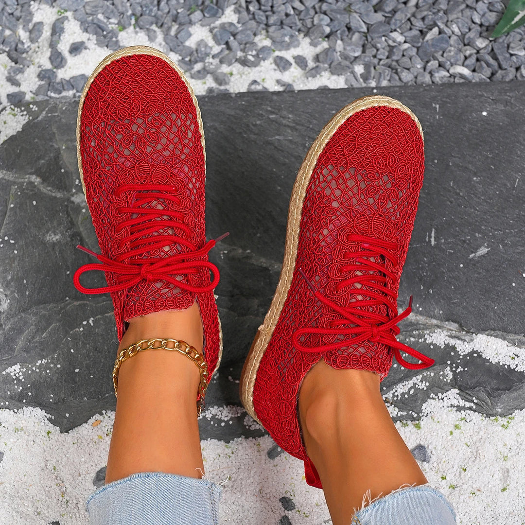 Petra - Breezy Embroidered Shoes
