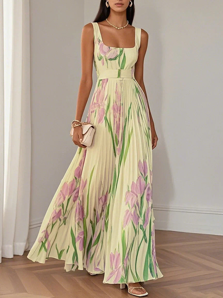 Fatima - Effortless Pleated Dress