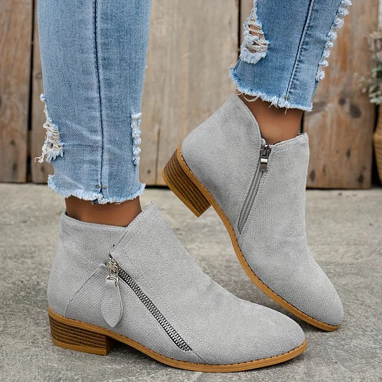 Larissa - Casual Chic Boots