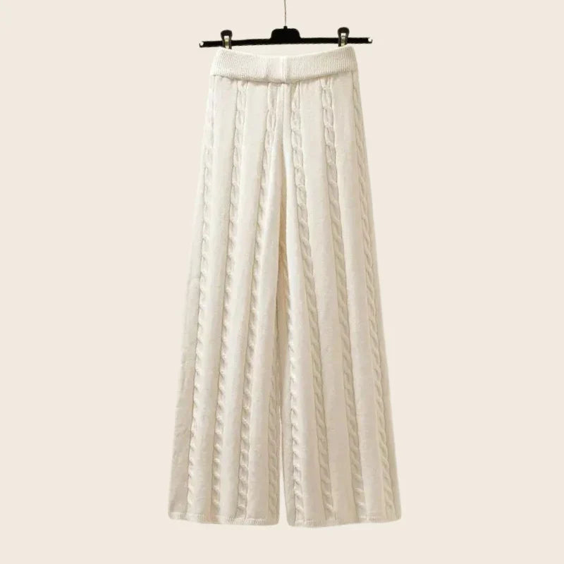 Priscilla - 3 pieces Cozy Knit Set