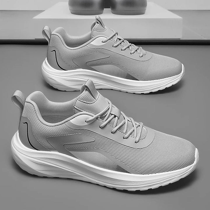 Clive - Lightweight Sporty Sneakers