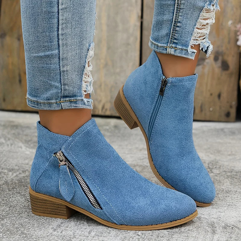 Larissa - Casual Chic Boots