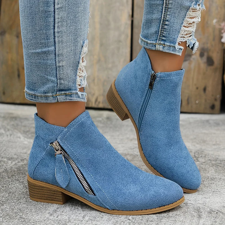 Larissa - Casual Chic Boots