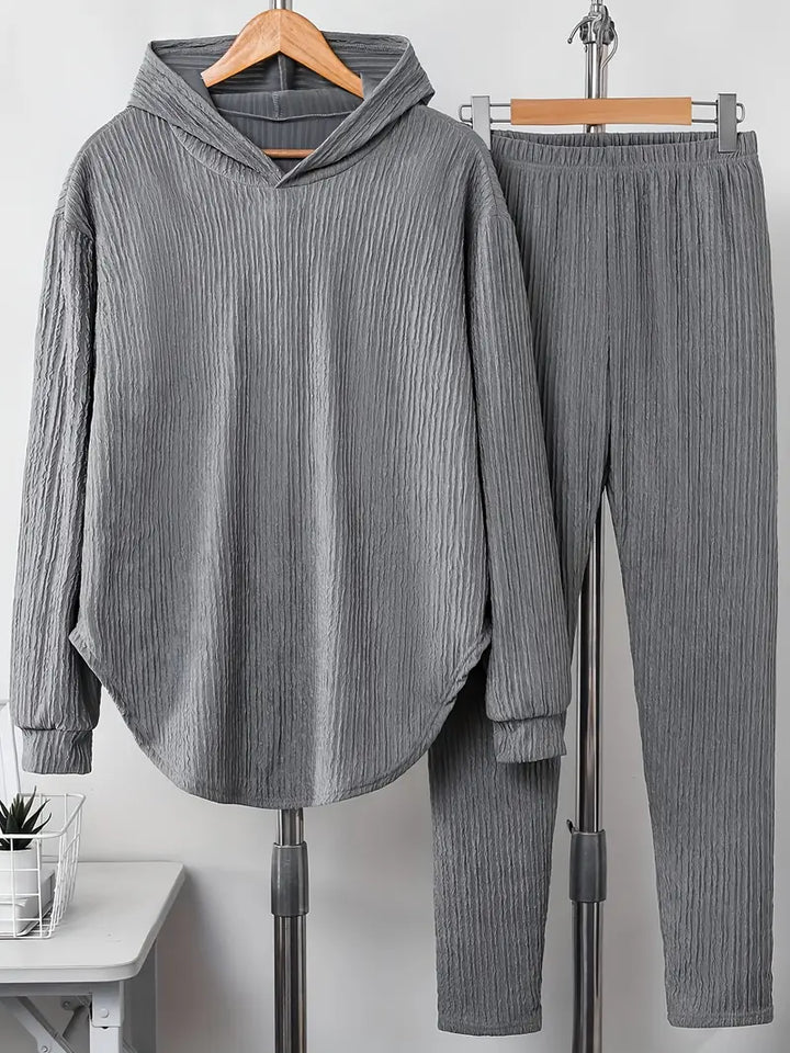 Winona - Cozy Crinkled Suit