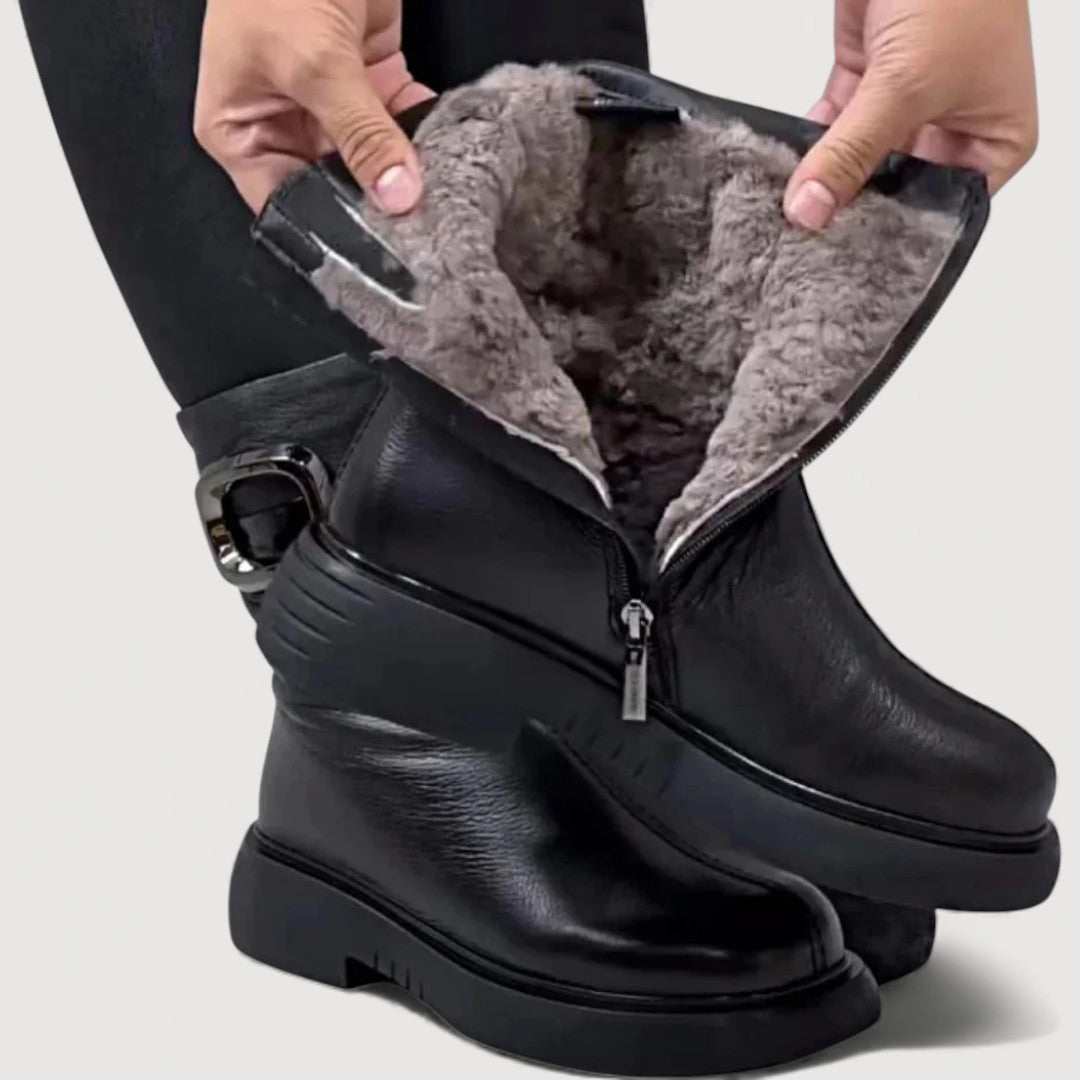 Josie - Elegant Glossy Boots