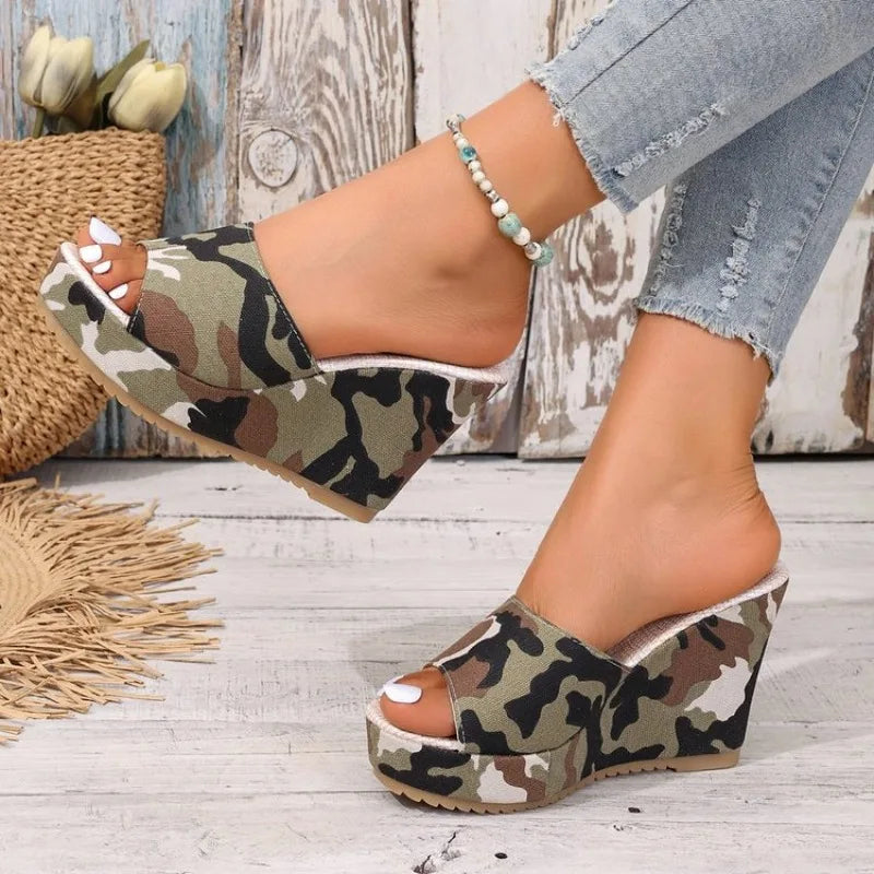 Xenaida - Comfy Camo Wedge Sandals