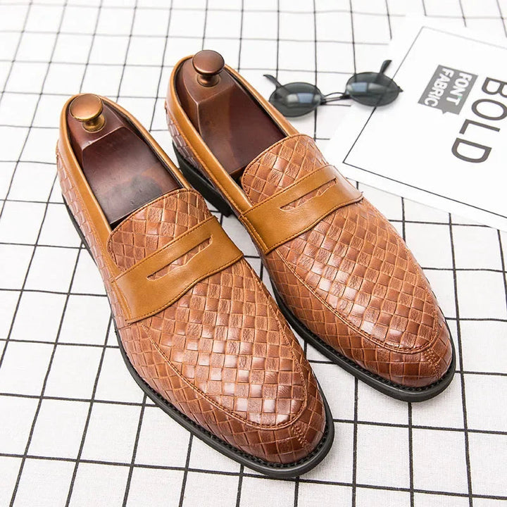Liam - Sleek Woven Loafers