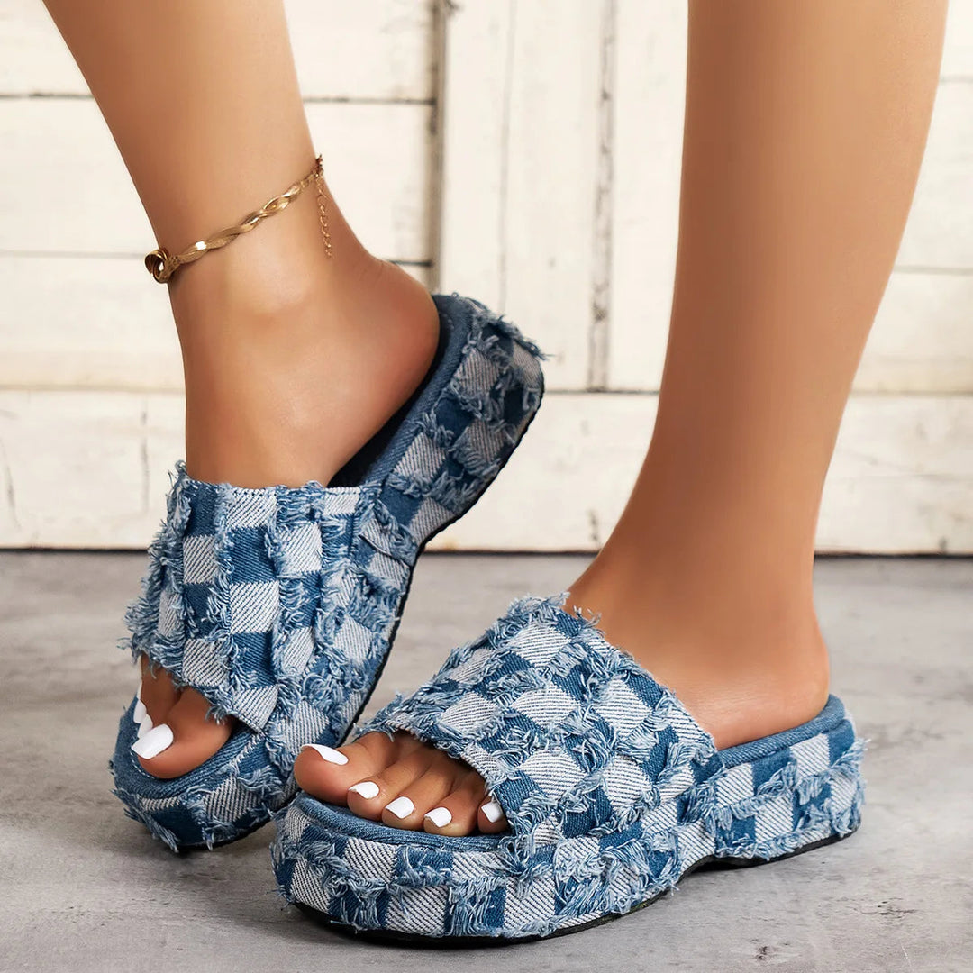 Rhiannon - Cozy Denim Sandal