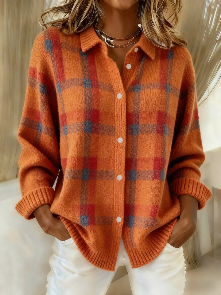 Evie - Cozy Plaid Sweater
