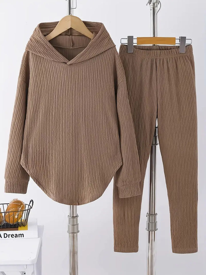 Winona - Cozy Crinkled Suit