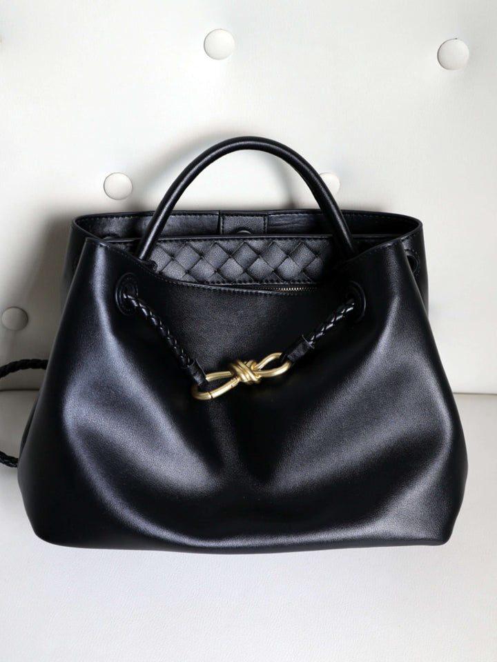 Jennifer - Sleek Leather Tote