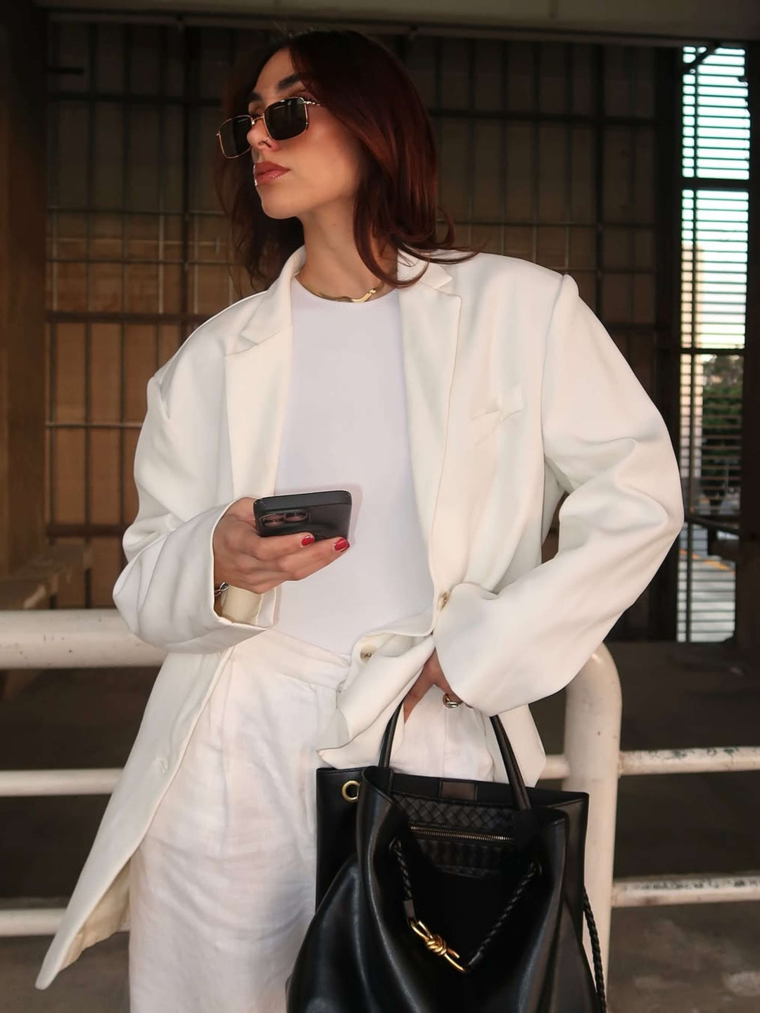 Jennifer - Sleek Leather Tote