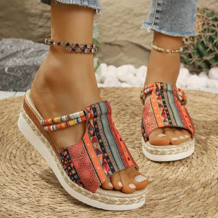 Umara - Bold Platform Sandal