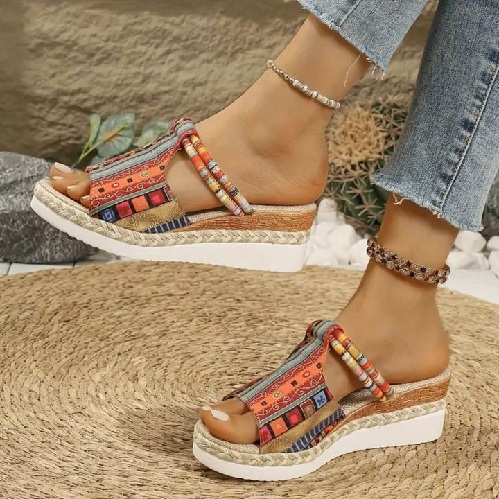 Umara - Bold Platform Sandal