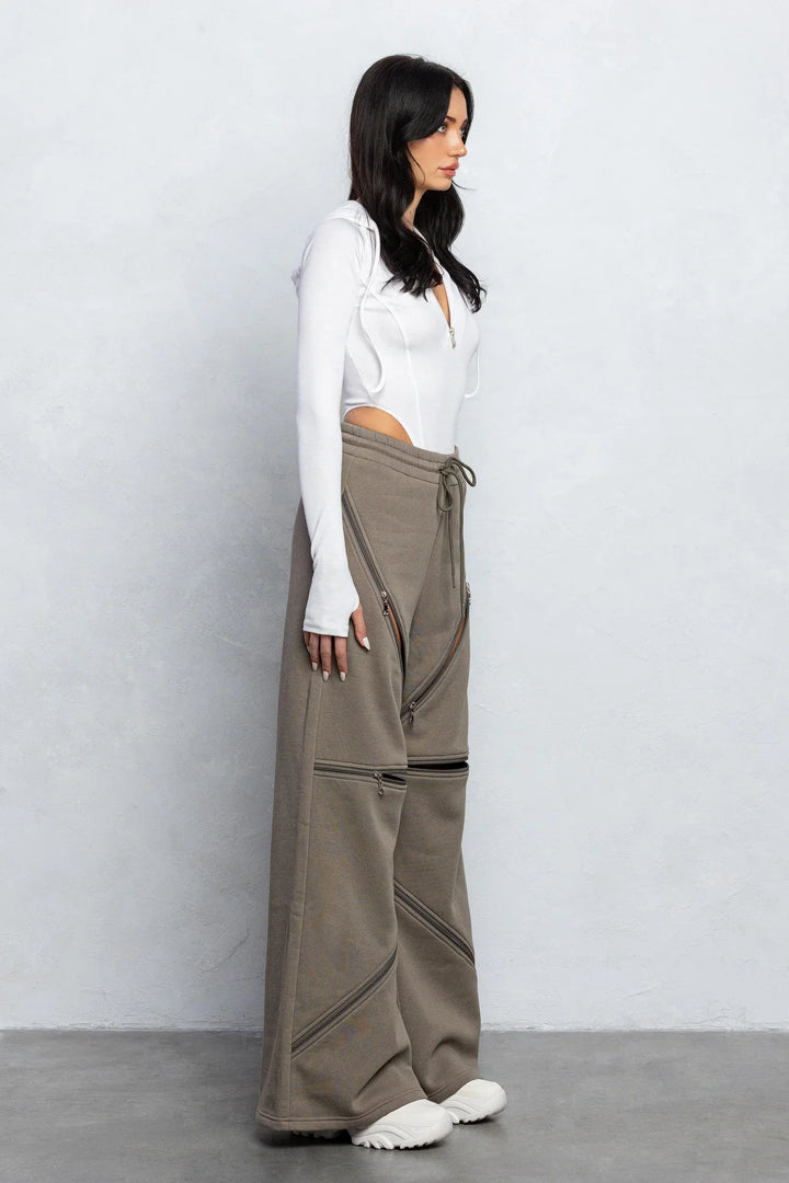 Abigail - Bold Zippered Pants