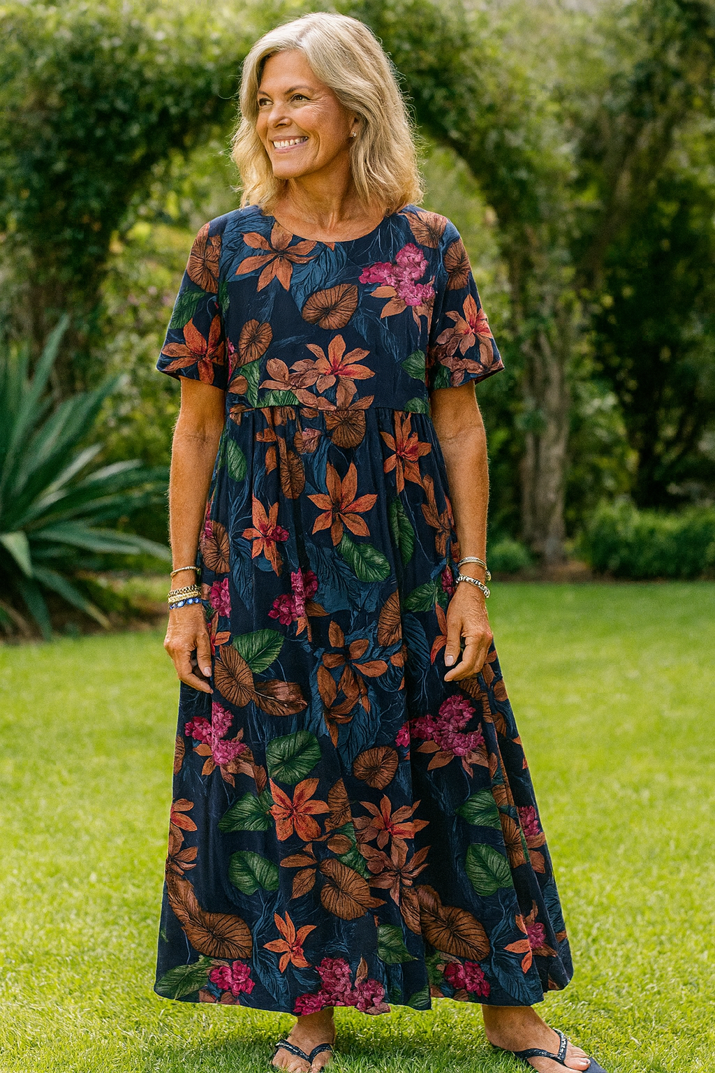 Olivia - Dreamy Floral Maxi Dress