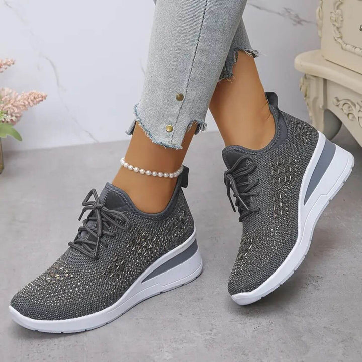 Layla - Stylish Comfort Sneakers