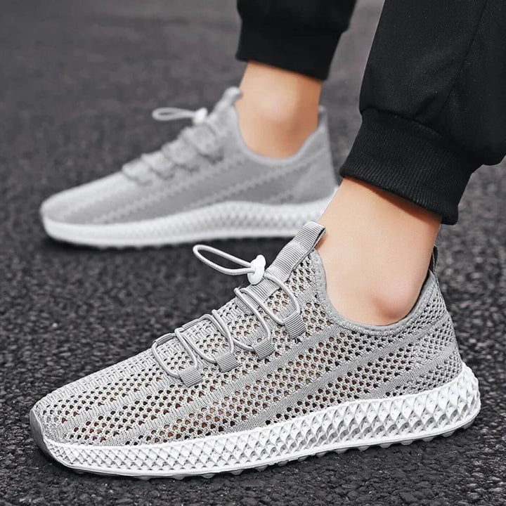 Joaquin - Sleek Airy Sneakers
