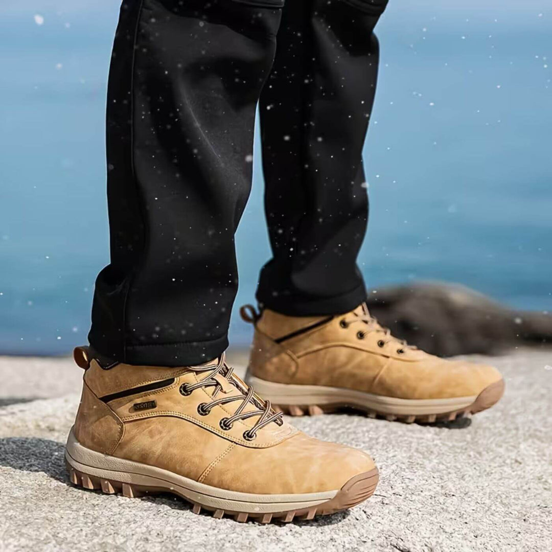 Derrick - Sturdy Suede Boots