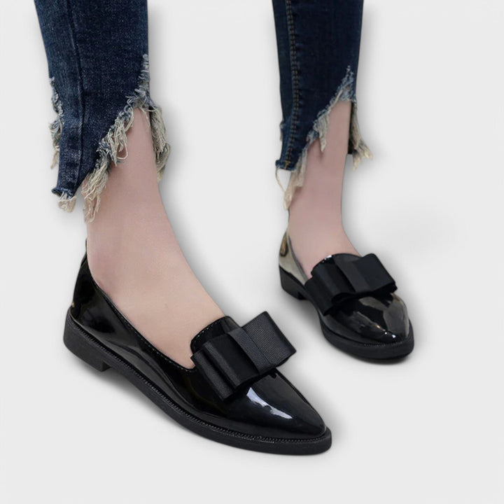 Mia - Glossy Chic Loafers