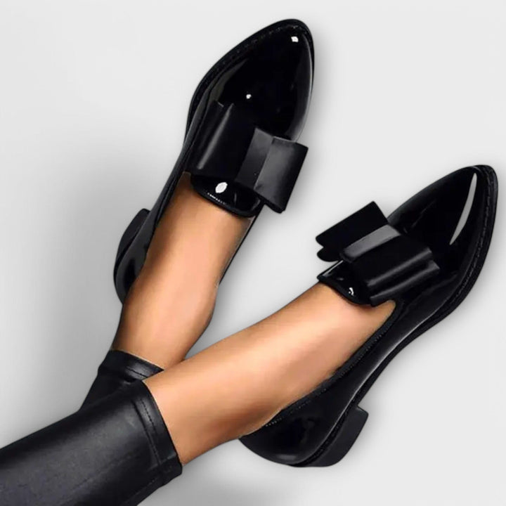 Mia - Glossy Chic Loafers