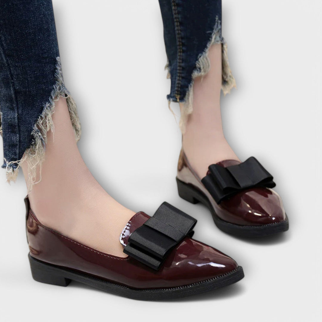 Mia - Glossy Chic Loafers