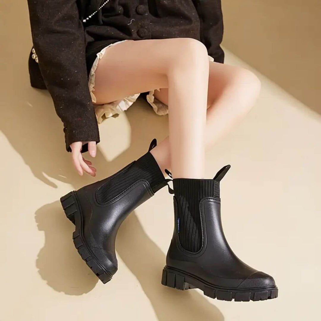 Annie - Sleek Comfort Boots