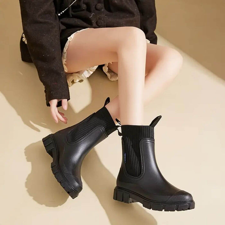 Annie - Sleek Comfort Boots