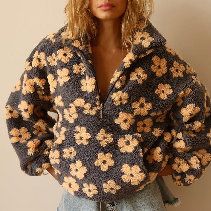 Bella - Cozy Floral Sweater