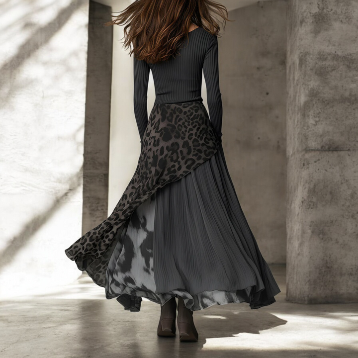 Jenna - Elegant Maxi Dress