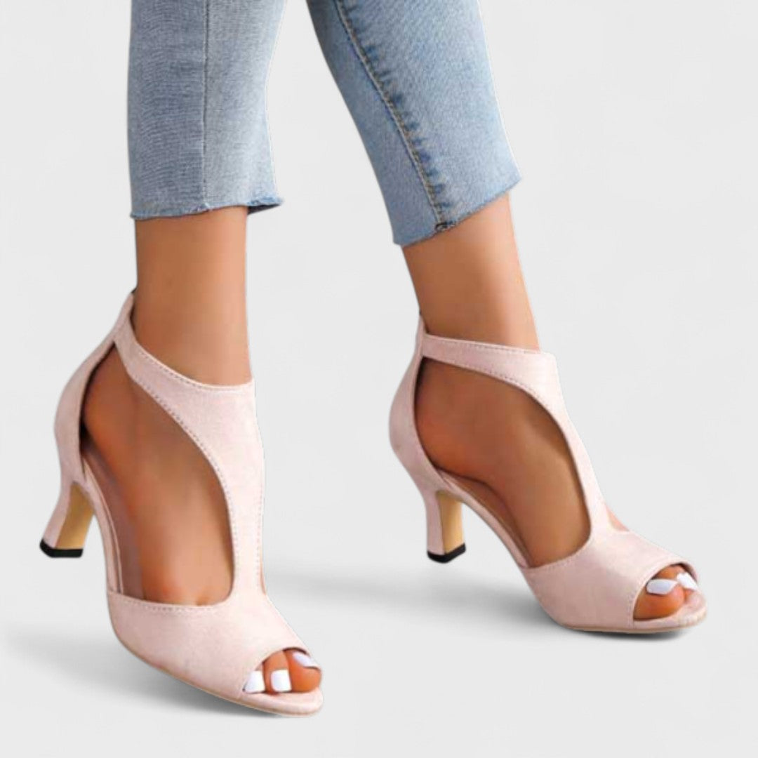 Xalina - Elegant Airy Sandals