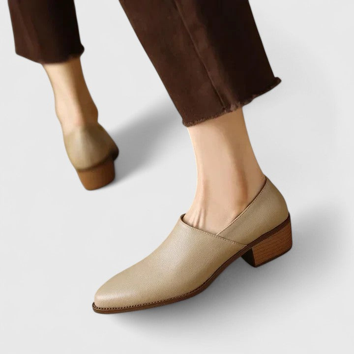 Ulka - Sleek Leather Loafers