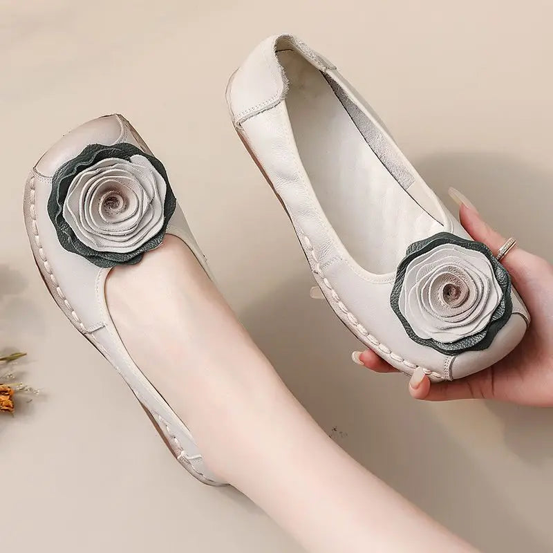 Miranda - Plush Floral Sandal