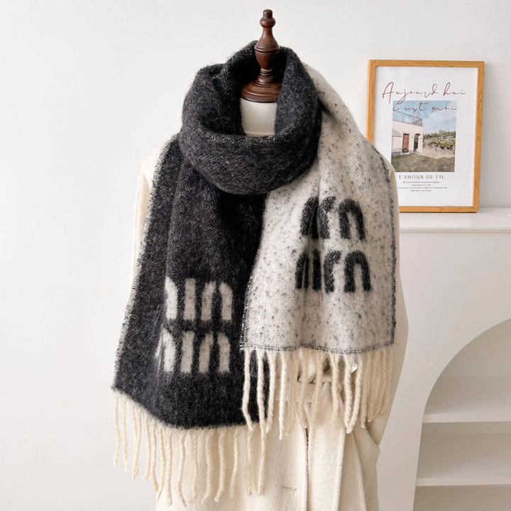 Waverly - Cozy Wool Scarf