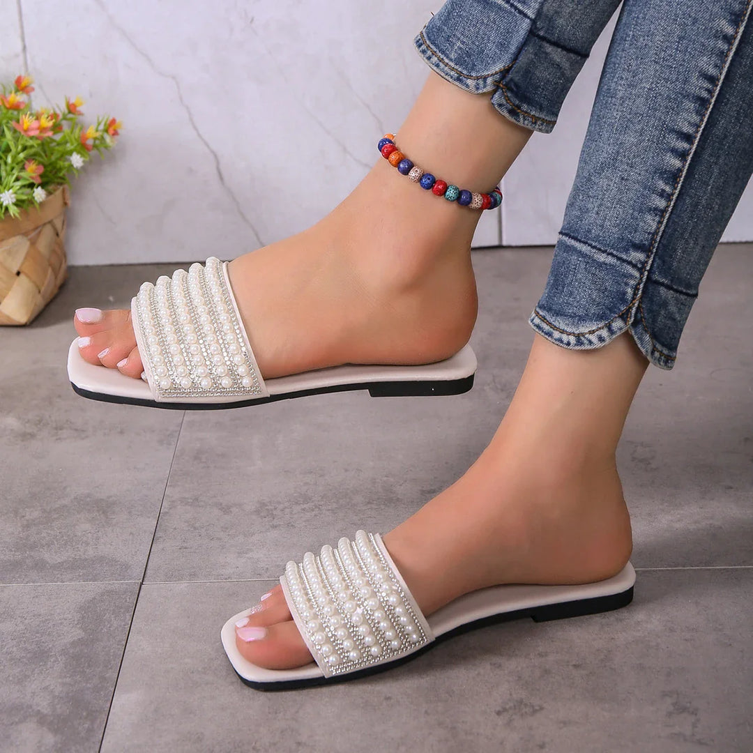 Polly - Luxurious Pearl Sandals