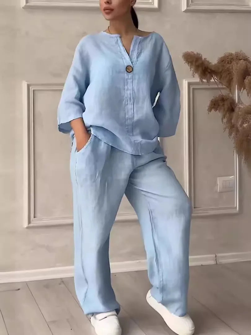 Vanessa - Flowing Linen Blouse