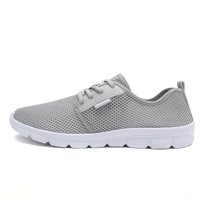 Clover - Breathable Sneaker