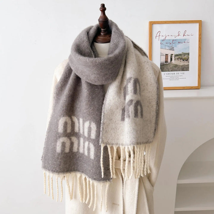 Waverly - Cozy Wool Scarf