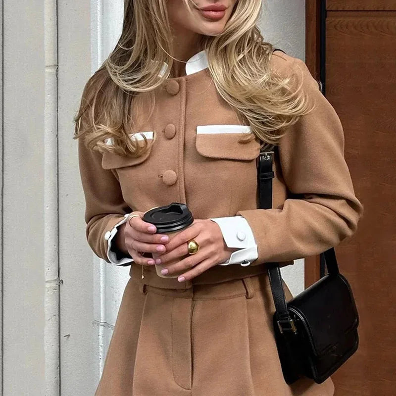 Beatrice - Sleek Tailored Jacket