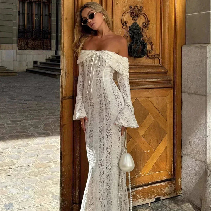 Hannah - Elegant Lace Maxi Dress