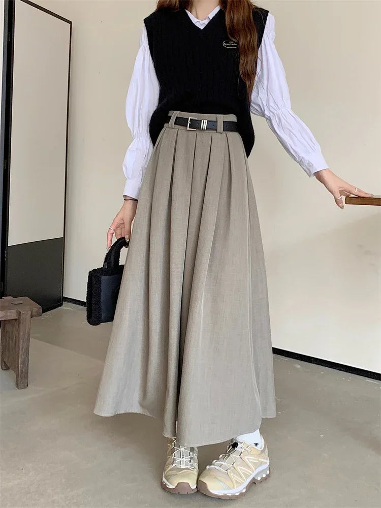 Lana - Elegant Flowing Skirt