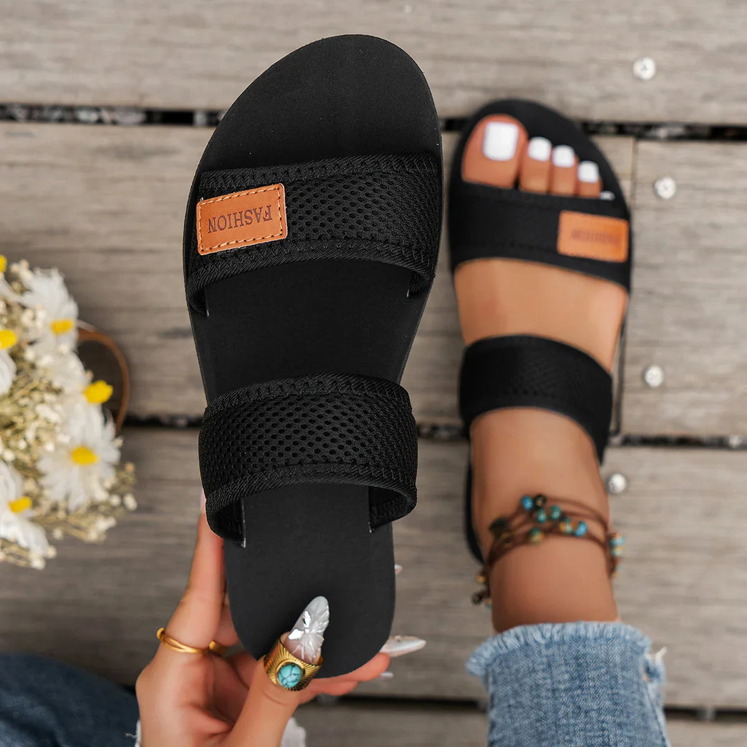 Larissa - Comfortable Sporty Sandal
